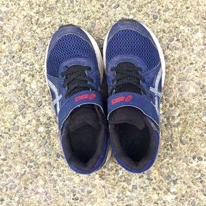 Boys ASICS shoes